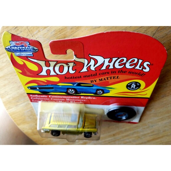 1994 Hot Wheels CLASSIC NOMAD Lime Green Vintage Collection 5743 Red Line Button - Picture 11 of 14